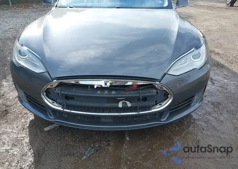 2015 Tesla Model S 70D/85D/P85D from USA, damaged, VIN 5YJSA1H21FF095177